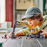 Lego City: Rumeni gradbeni bager | Shoptok.si