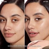 Too Faced Born This Way Super Glow bronz tekući highlighter nijansa Polished Petal 30 ml | shoptok.hr