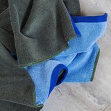 Mette Ditmer Denmark Temno zelena/modra frotirna brisača iz organskega bombaža 50x90 cm Soft – | Shoptok.si