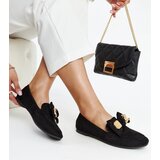 Gemre Black loafers with a decorative safety pin Kibra Cijene