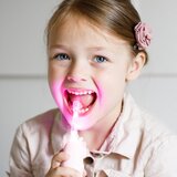 innoGIO GIOGiraffe Sonic Toothbrush sonična zobna ščetka za otroke Pink 1 kos | Shoptok.si