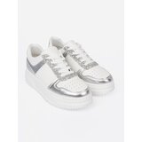 Shelvt White and silver sneakers with shimmering details | ePonuda.com