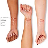 MUA Makeup Academy Virtual Glow hranilni sijaj za ustnice za bleščeč sijaj odtenek Cyber 6.5 ml | Shoptok.si