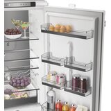 Whirlpool ugradbeni hladnjak WHK2 5323 B5E1 Slike