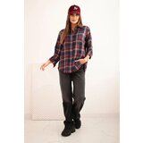 Kesi Włoski Women's cotton plaid shirt with a longer back navy | shoptok.hr