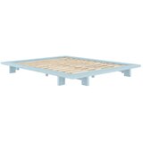 Karup Design Svetlo modra zakonska postelja iz masivnega bora z letvenim dnom 160x200 cm Japan – Cene