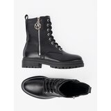 Shelvt Stylish black workers with metal detail | Shoptok.si