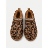 Sinsay Niske čizme za snijeg od imitacije bru&amp;scaron;ene kože s leopard uzorkom Slike