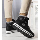 Lee Cooper - producent Black insulated ankle boots | ePonuda.com