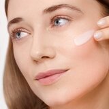 Gallinée SKIN CARE Calming Serum pomirjajoči serum za obraz 30 ml | Shoptok.si