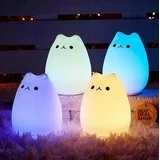 Nočna lučka, ki spreminja barvo, kitty, (20508968)