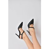 Fox Shoes Women's Black Pointed Toe Heels Shoes Cene
