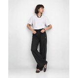 Lacoste Pantalon de surv&amp;ecirc;tement d&amp;eacute;perlant relaxed fit Crna Slike