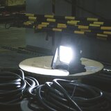 Makita Akumulatorski LED reflektor DEADML805 | Shoptok.si