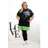Kesi Włoski Green Plus Size women's tunic with floral pattern and decorative pearls | Shoptok.si