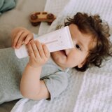 Naïf® Baby & Kids Softening Body Lotion mehčalno mleko za telo za otroke 200 ml | Shoptok.si