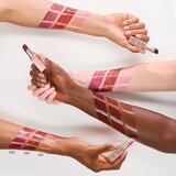 Catrice Bare Glow balzam za ustnice , ki se odziva na pH odtenek 030 Dark Ruby Red 3 g | Shoptok.si