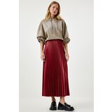 Happiness İstanbul Women's Red Shiny Finish Pleated Knitted Skirt Cene