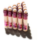Maybelline Instant Age Rewind tekući korektor sa spužvastim aplikatorom 6,8 ml nijansa 02 Nude | shoptok.hr