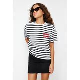 Trendyol Black-White Striped Slogan Embroidery Detailed Relaxed/Comfortable Fit Knitted T-Shirt Cene