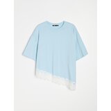 Sinsay Pamučna bluza s čipkastim obrubom i asimetričnim rubom | shoptok.hr