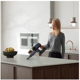Electrolux pokončni baterijski sesalnik EP81B25WET | Shoptok.si