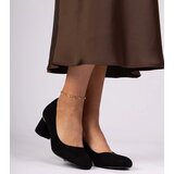 Gemre Teriva classic black pumps on a low block heel | shoptok.hr