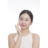 VT COSMETICS Cica Exosome S4 Moisture Ampoule vlažilni serum za obraz s pomirjajočim učinkom 30 ml | Shoptok.si