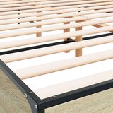  Posteljni okvir sonoma hrast 150x200 cm inž. les in kovina | Shoptok.si