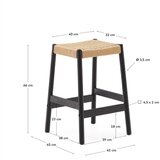 Kave Home Crne/u prirodnoj boji barske stolice u setu 2 kom od punog hrasta (visine sjedala 66 cm) Yalia – | shoptok.hr