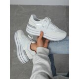 Resti Women's sports sneakers on a platform Revided | Shoptok.si