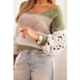 Kesi Włoski Women's striped sweater with cable knit sleeves made of khaki + gray wool | Shoptok.si