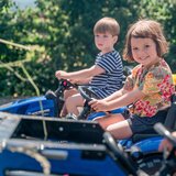 Falk traktor na pedale s prikolicom New Holland - plavi 3+ | shoptok.hr