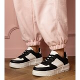 D/CEO marka niezdefiniowana Black sports sneakers on Luneta platform | Eponuda.ba