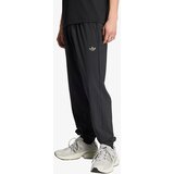 Adidas Spodnji deli trenirke KH3024 Črna Cene
