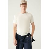 Avva Men's White Crew Neck Standard Fit Regular Cut Ribbed Knitwear T-shirt Cene