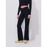 Reserved Donji dio trenirke - crno | shoptok.hr
