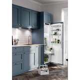 Liebherr IRDdi 5121 vgradni hladilnik | Shoptok.si