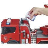 Bruder Vatrogasni kamion Scania Super 560R sa merdevinama, pumpom, zvučnim i svetlosnim efektima | Eponuda.com