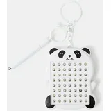 Privezak Panda, Beli
