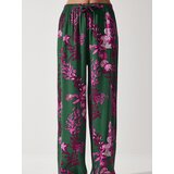 Happiness İstanbul Ženske Tamno Zelene Fuksija Šarene Lepršave Viskoza Regular fit Pantalone EN00606, Tamno Zelena Fuksija / Zelena | Eponuda.com
