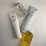 Origins Checks and Balances™ Sensitive Foaming Cleanser nježna krema za čišćenje za osjetljivu kožu lica 150 ml | shoptok.hr