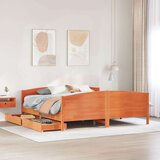 Maison Chic Posteljni okvir - Dvoposteljna postelja - Zakonska postelja brez vzmetnice vošč. rjava 200x200 cm borovina-J4630, (21766013) | Shoptok.si