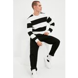 Trendyol Sweatshirt - Black - Regular | Shoptok.si
