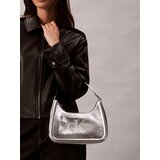 Calvin Klein Torba za čez ramo srebrna | Shoptok.si