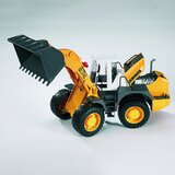 Bruder Nakladalnik Liebher L574 | Shoptok.si