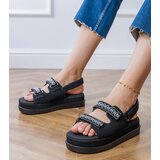 Gemre Black sandals with embroidered straps on a platform Jenisej | Shoptok.si