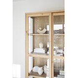 Rowico Vitrina v hrastovem dekorju z drsnimi vrati v naravni barvi 100x203 cm Hazelton – | Shoptok.si