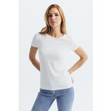 Legendww pamucna majica bele boje -basic model | ePonuda.com