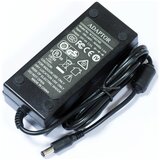 MikroTik PowerBox 750P-PB (r2) (PowerBox) žični usmerjevalnik | Shoptok.si
